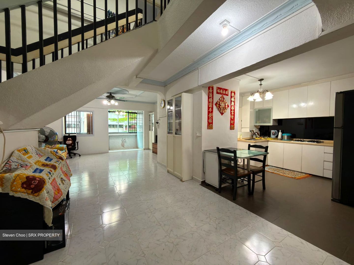 Blk 549 Jurong West Street 42 (Jurong West), HDB Executive #628443481